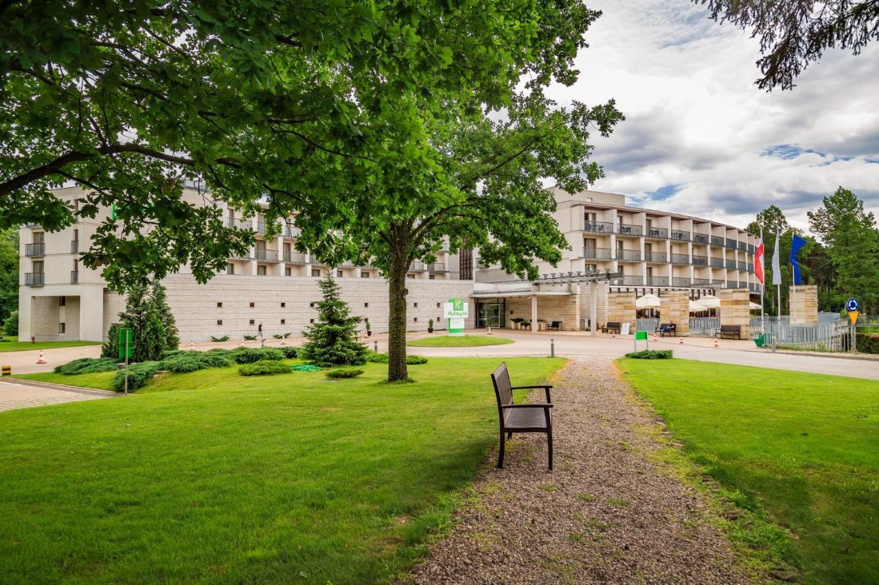 Holiday Inn Resort Warsaw Jozefow By Ihg מראה חיצוני תמונה