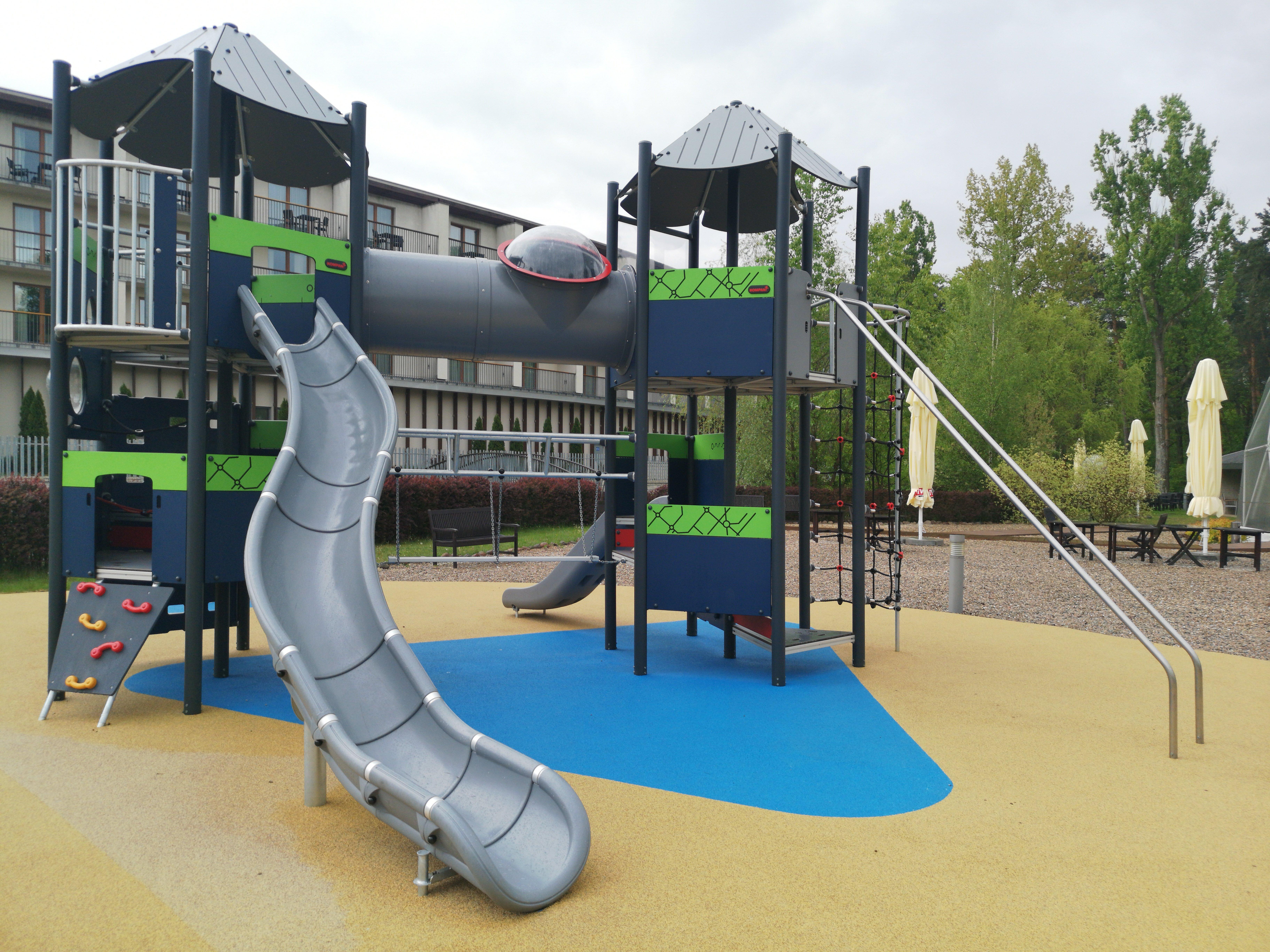 Holiday Inn Resort Warsaw Jozefow By Ihg מראה חיצוני תמונה
